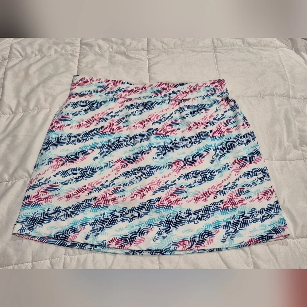 Pebble Beach Pink and Blue Leaf Print Mini Skirt